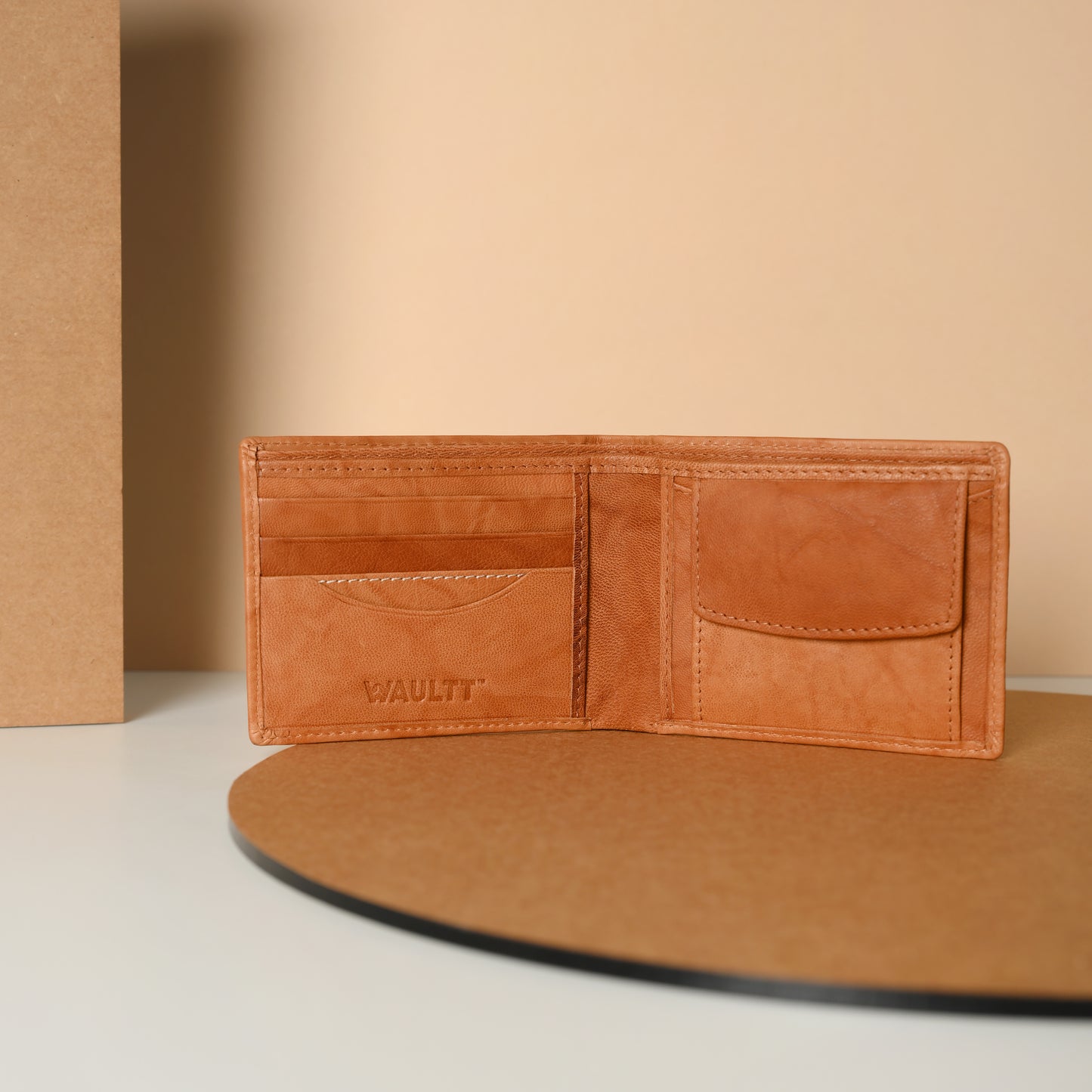 Waultt Classy Tan Leather Bifold Wallet for Men